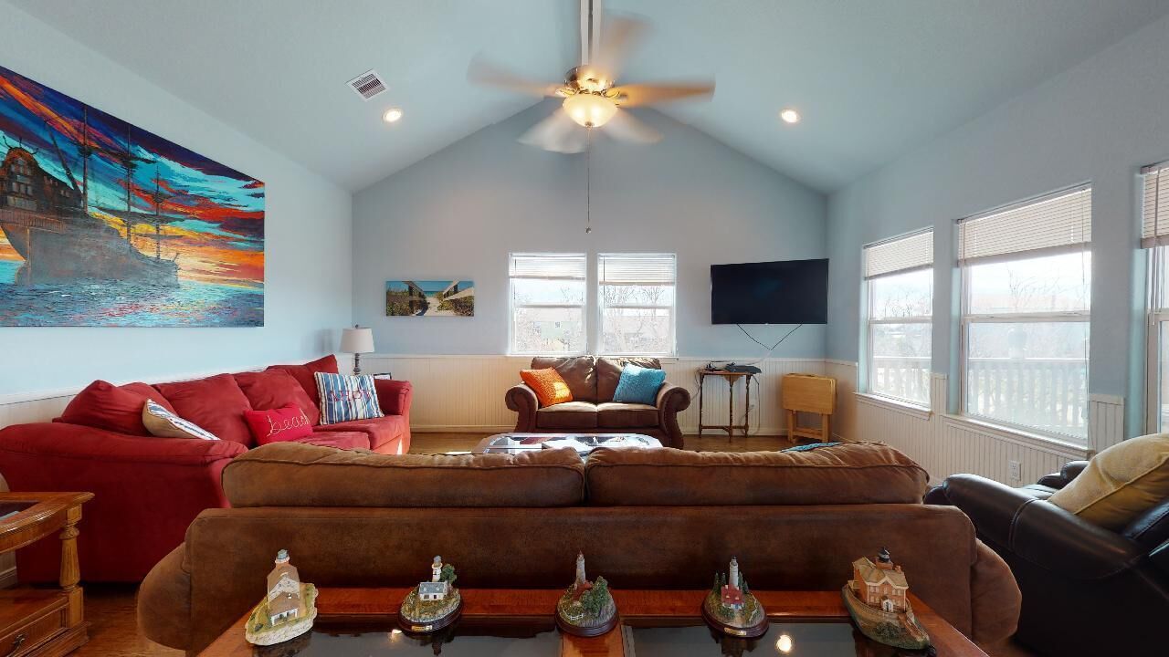 Paradise Haven 2: 2  BR, 2  BA House in Port Bolivar, Sleeps 12