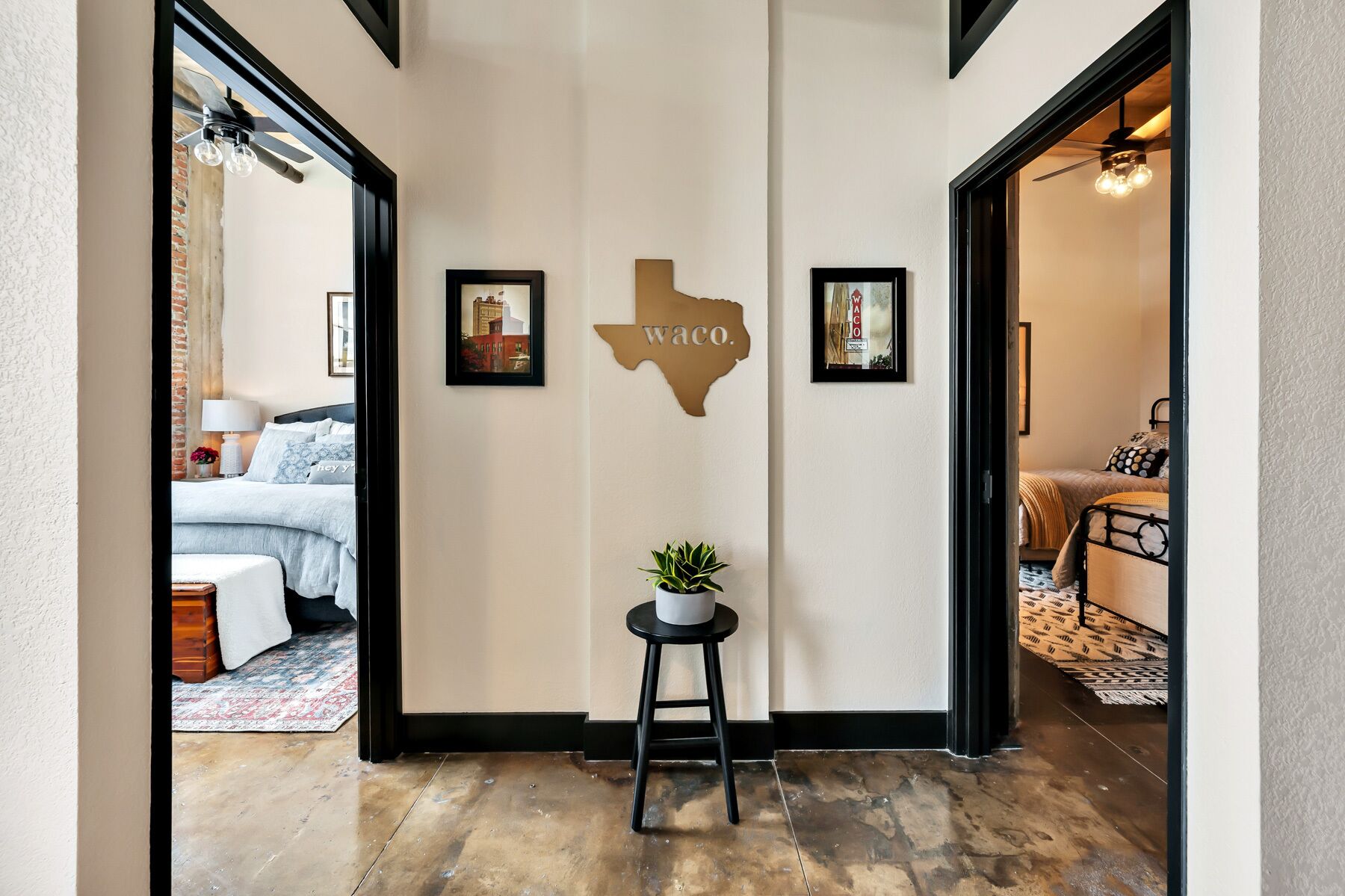 3 chambres, fer et planche à repasser, lit parapluie, Wi-Fi gratuit