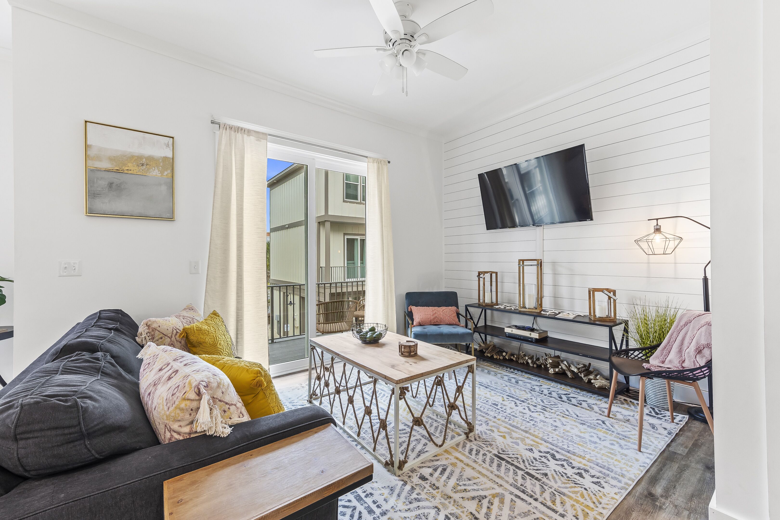 Steps from the Beach*Pool*Pier on Little Lagoon