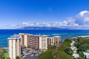 Exterior - Luxury Kahana Maui Beach Condo 2 Bedrooms Sleeps 6 Ocean View - Rates Reduced (Lahaina)
