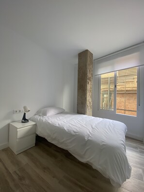 2 bedrooms, desk, soundproofing, iron/ironing board