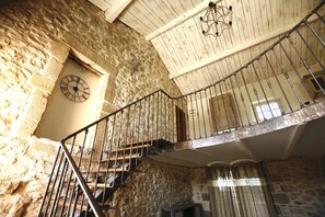 House, Ensuite (Grand Vallen - Le Mas ) | Interior - Mas du Grand Vallen (Vallerargues)