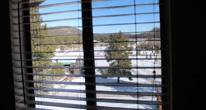Edelweiss Resort and Restaurant