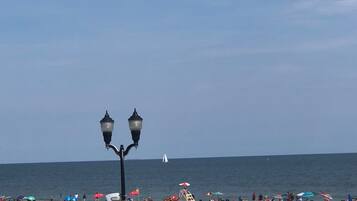 Beach nearby, beach towels