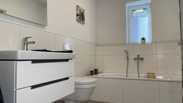 Badewanne, Haartrockner