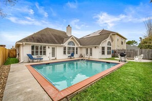 Beheizter Pool