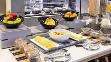 Daily buffet breakfast for a fee