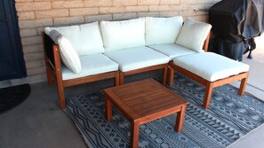 Terrace/patio - Clean & quiet retreat with private backyard near shopping & trails. (Tucson)