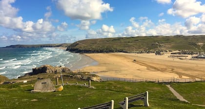 Wesley House Holiday Cottages