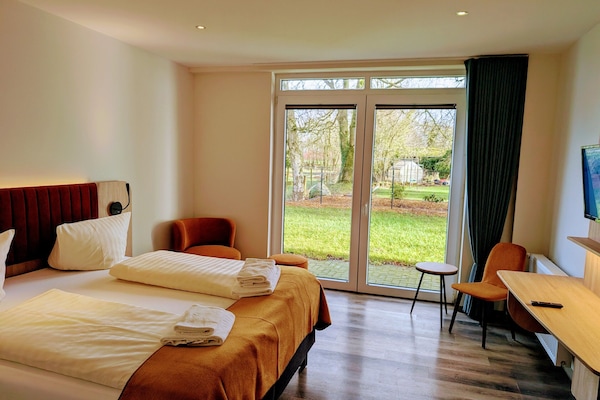 Deluxe Double Room, Private Bathroom