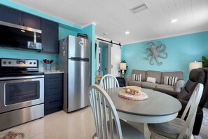 Interior - Turtle Cay at The Beach Shack! Come On Down! (Englewood)