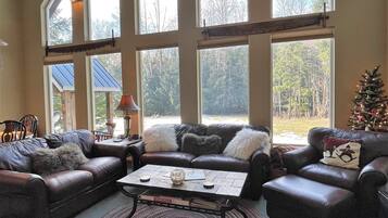 小屋 (Elkhorn) | 外觀