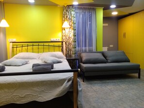 1 Schlafzimmer, Schreibtisch, Bügeleisen/Bügelbrett, kostenloses WLAN