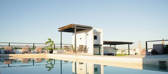 Torre Diez by Grupo Amber