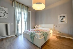 1 dormitorio, tabla de planchar con plancha, wifi gratis y ropa de cama
