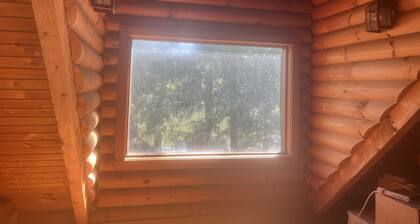 Private Lakefront House for Fishermen, Hunters, Lake-goers, and the Whole Famliy