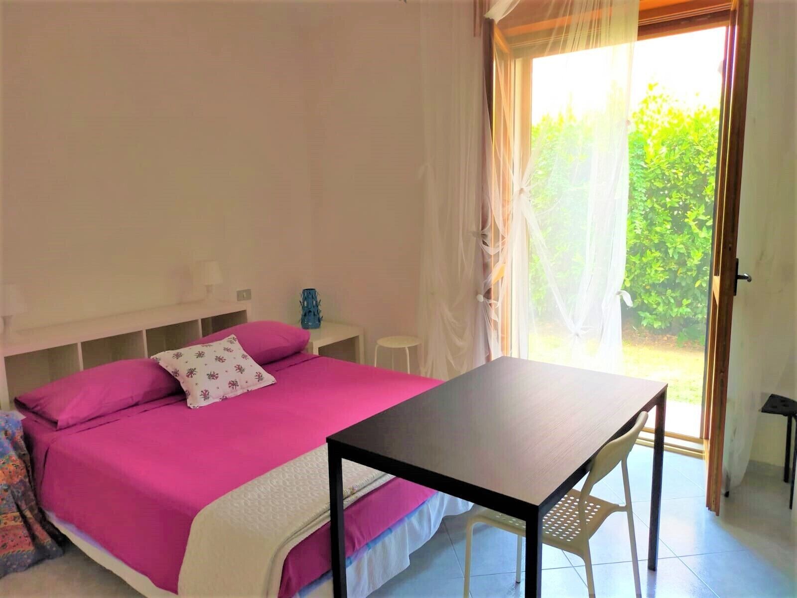 1 bedroom, desk, iron/ironing board, free WiFi