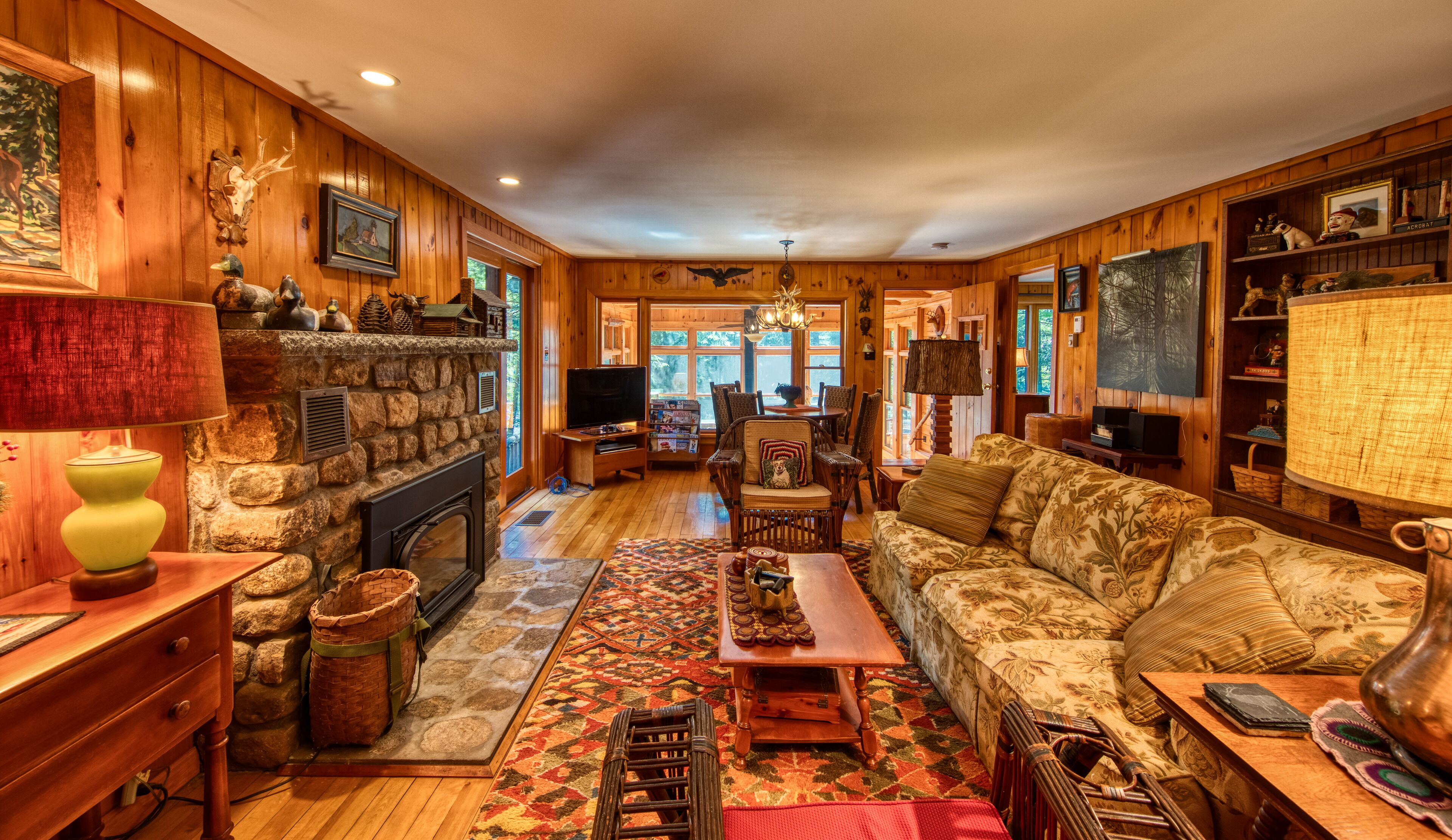 Beautiful and Updated Waterfront Camp
