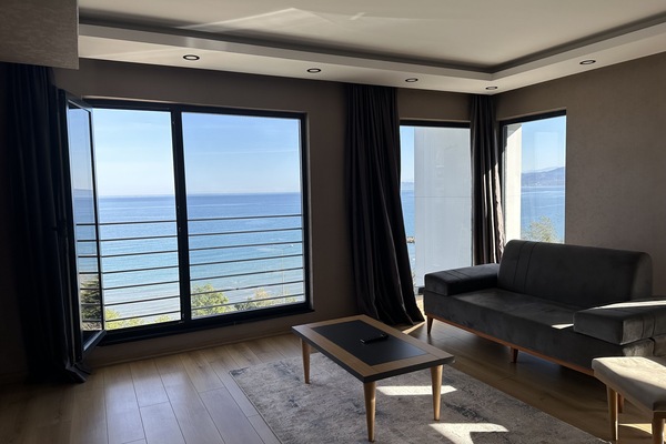 Family Suite | Premium bedding, Select Comfort beds, in-room safe, desk