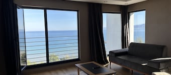 Şehrar Suit Hotel