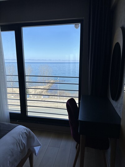 Şehrar Suit Hotel