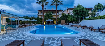 Theo Bungalows Kriopigi