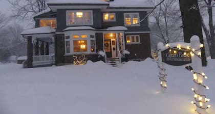 The Captain's House bed & breakfast