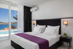 8 bedrooms, soundproofing, iron/ironing board, free WiFi