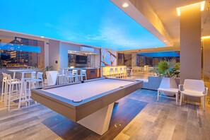 Bar (en la propiedad)