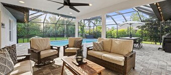 NEW Naples Modern Farmhouse w/Heated Pool, Sleep 10