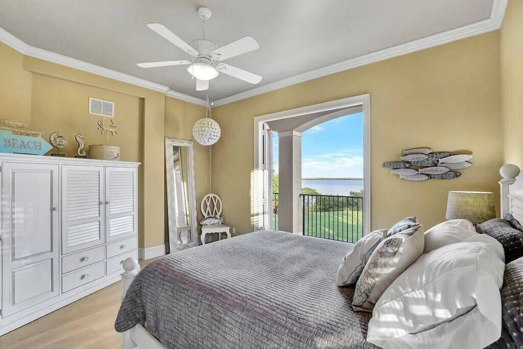 6 عدّة غرف نوم ومكتب ومكواة/لوح كي وواي فاي مجانًا