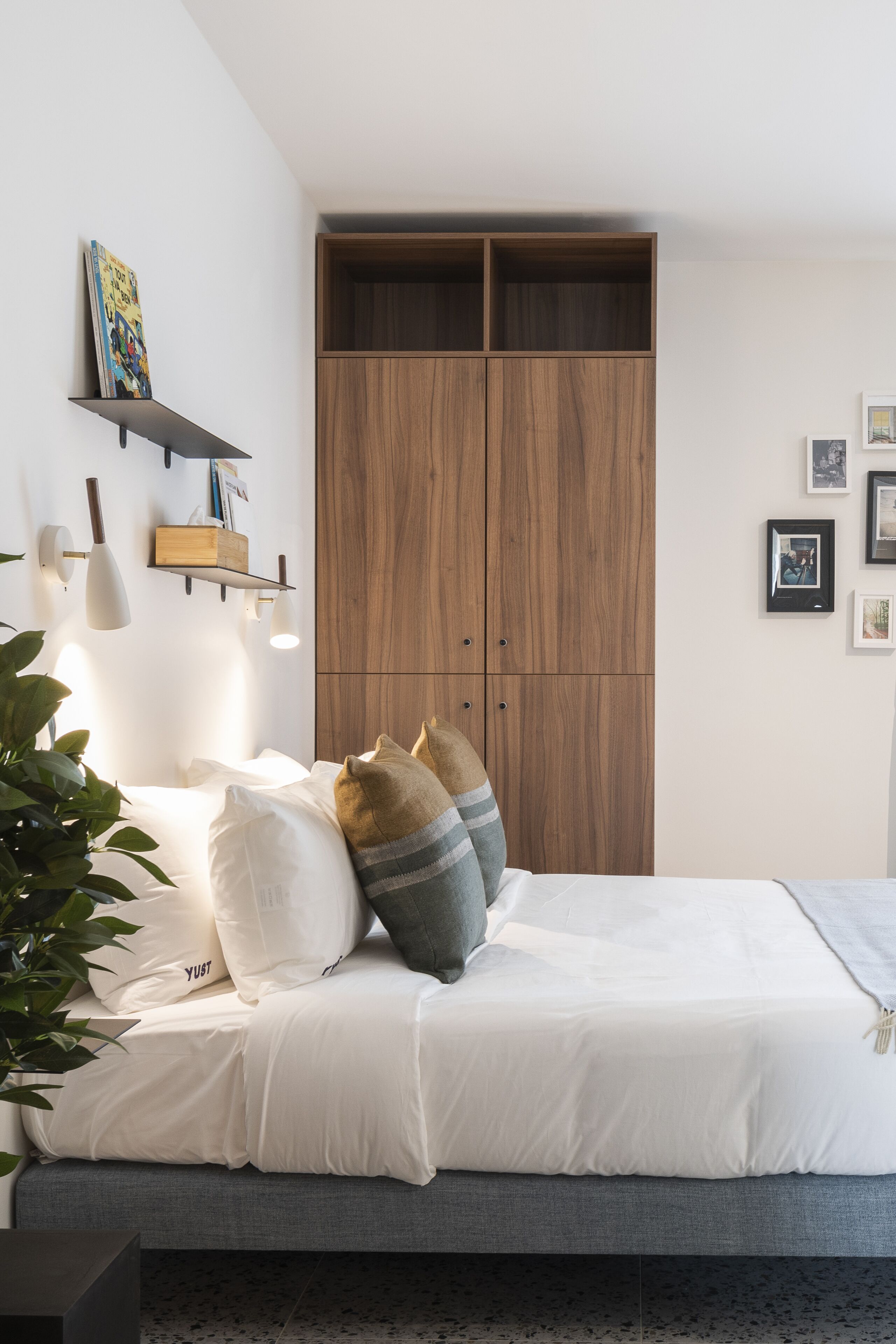 family room | 1 bedroom, soundproofing, iron/ironing board, free wifi