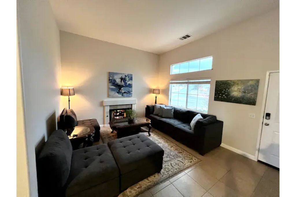 Mineral Hot Spring Desert Oasis