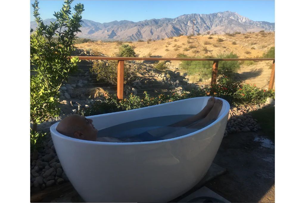 Mineral Hot Spring Desert Oasis