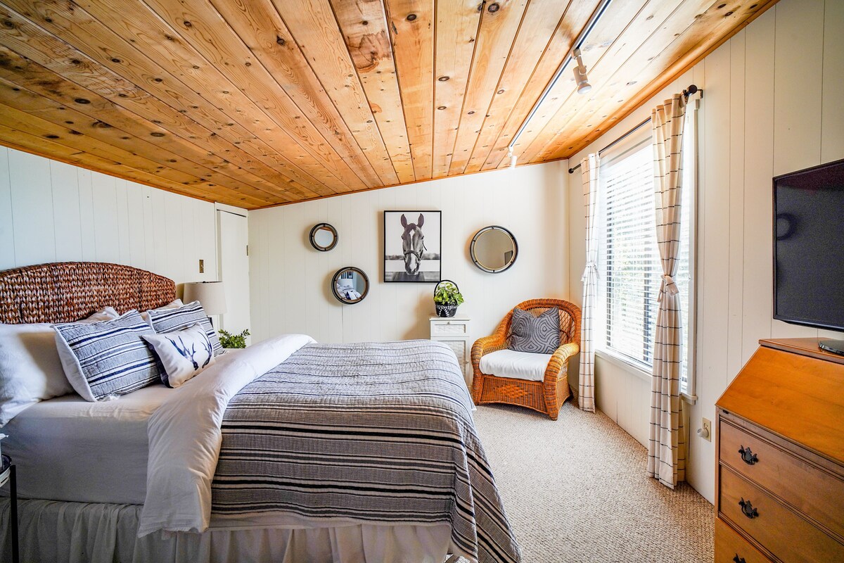 Photo 24 of Gated Carmel Valley Retreat with 20 Acres, Pool & Hot Tub