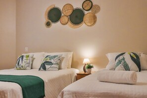 2 bedrooms, iron/ironing board, free WiFi, bed sheets
