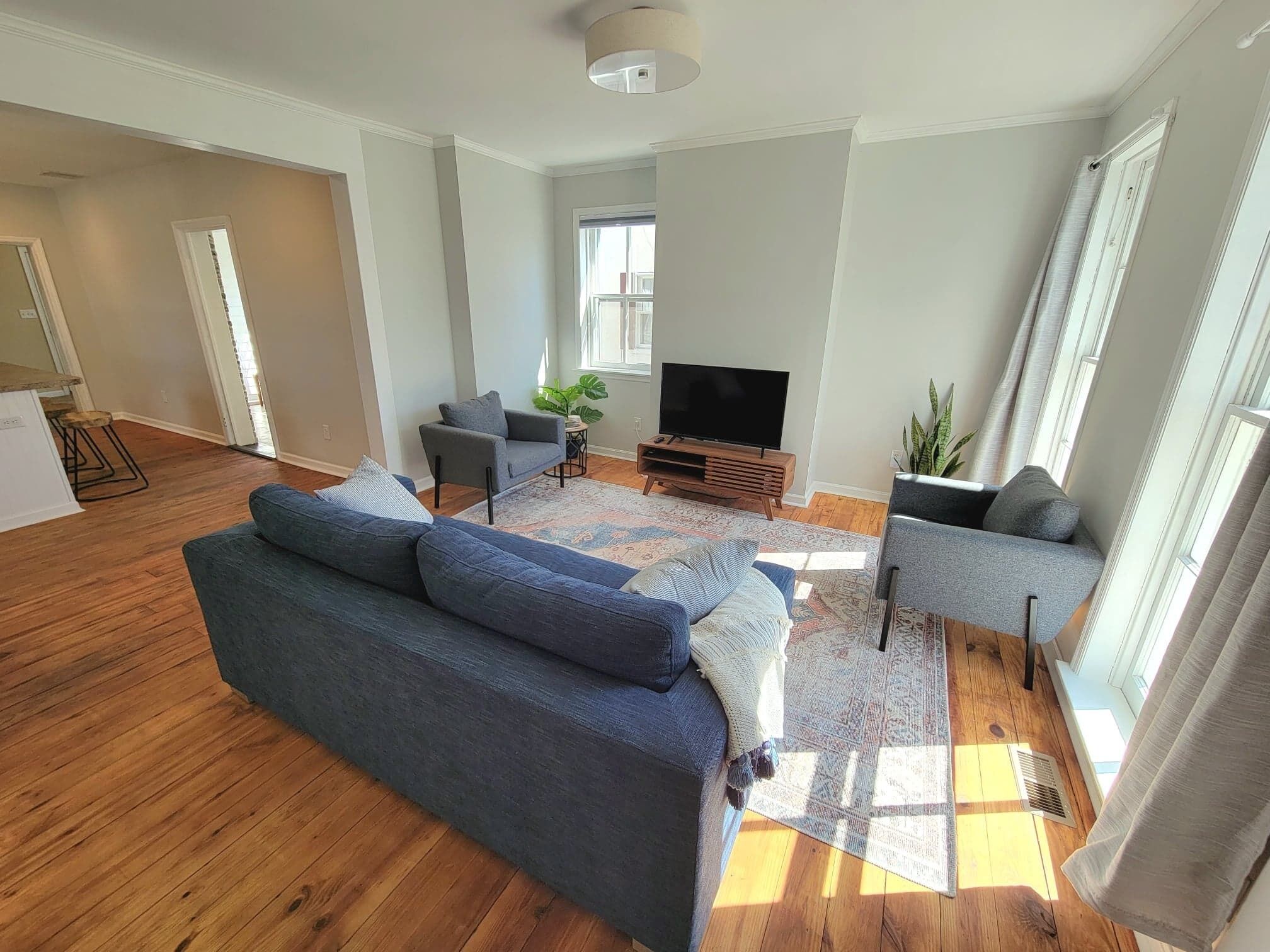 Historic Creekside Home - 2br 2.5ba - Downtown North East