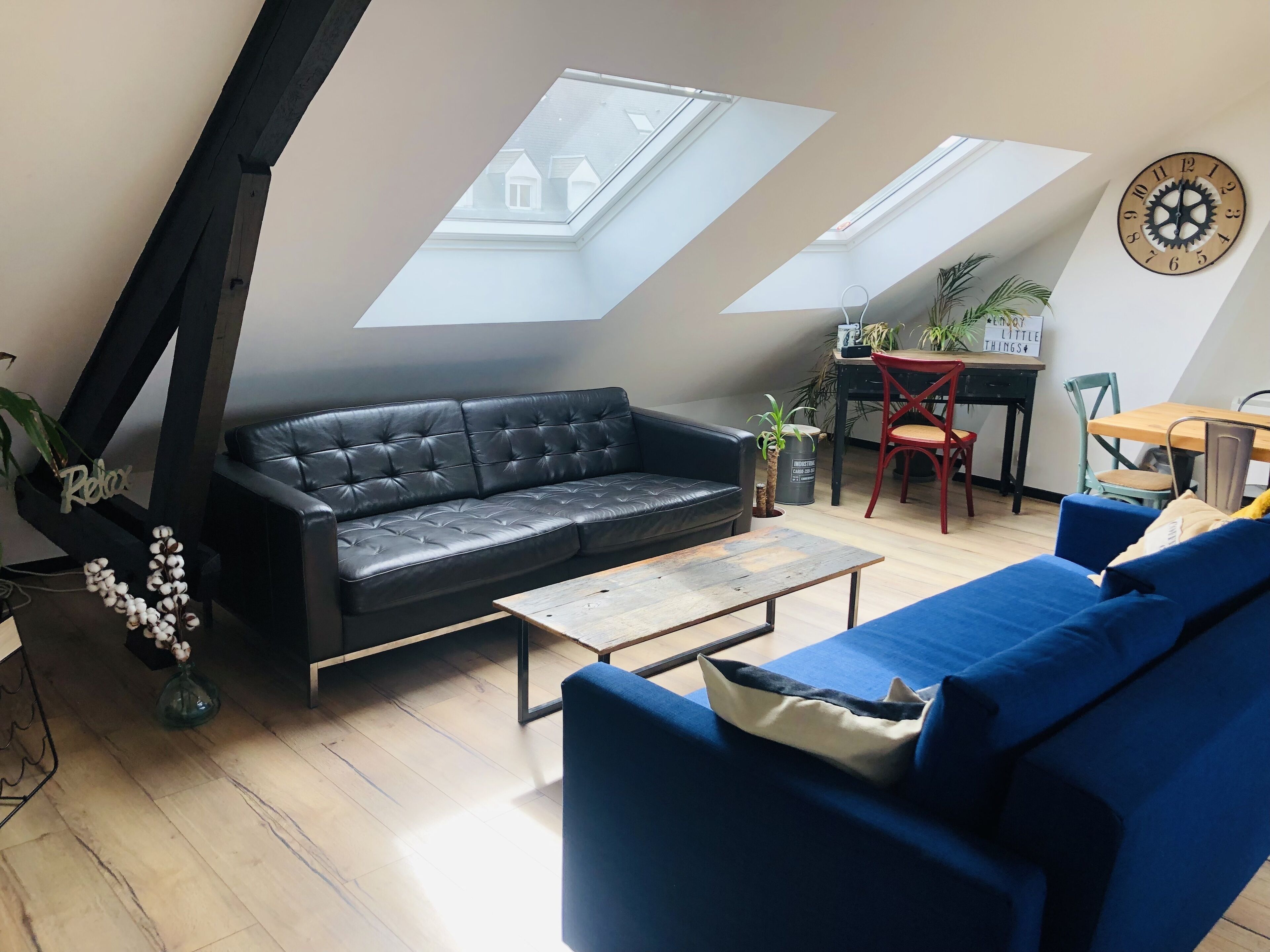 智能電視、書籍