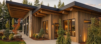 Lux house near Mt St Helens, Eagle Cliff, Ape Caves and Swift Reservoir