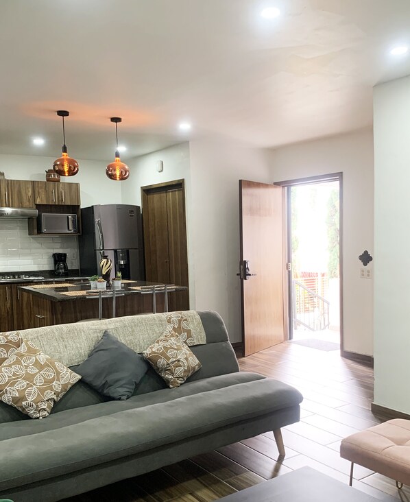 Televisor intel·ligent, Netflix, llibres i serveis de streaming 