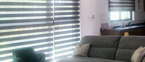 Smart-TV, Netflix, Bücher, Streaming-Dienste