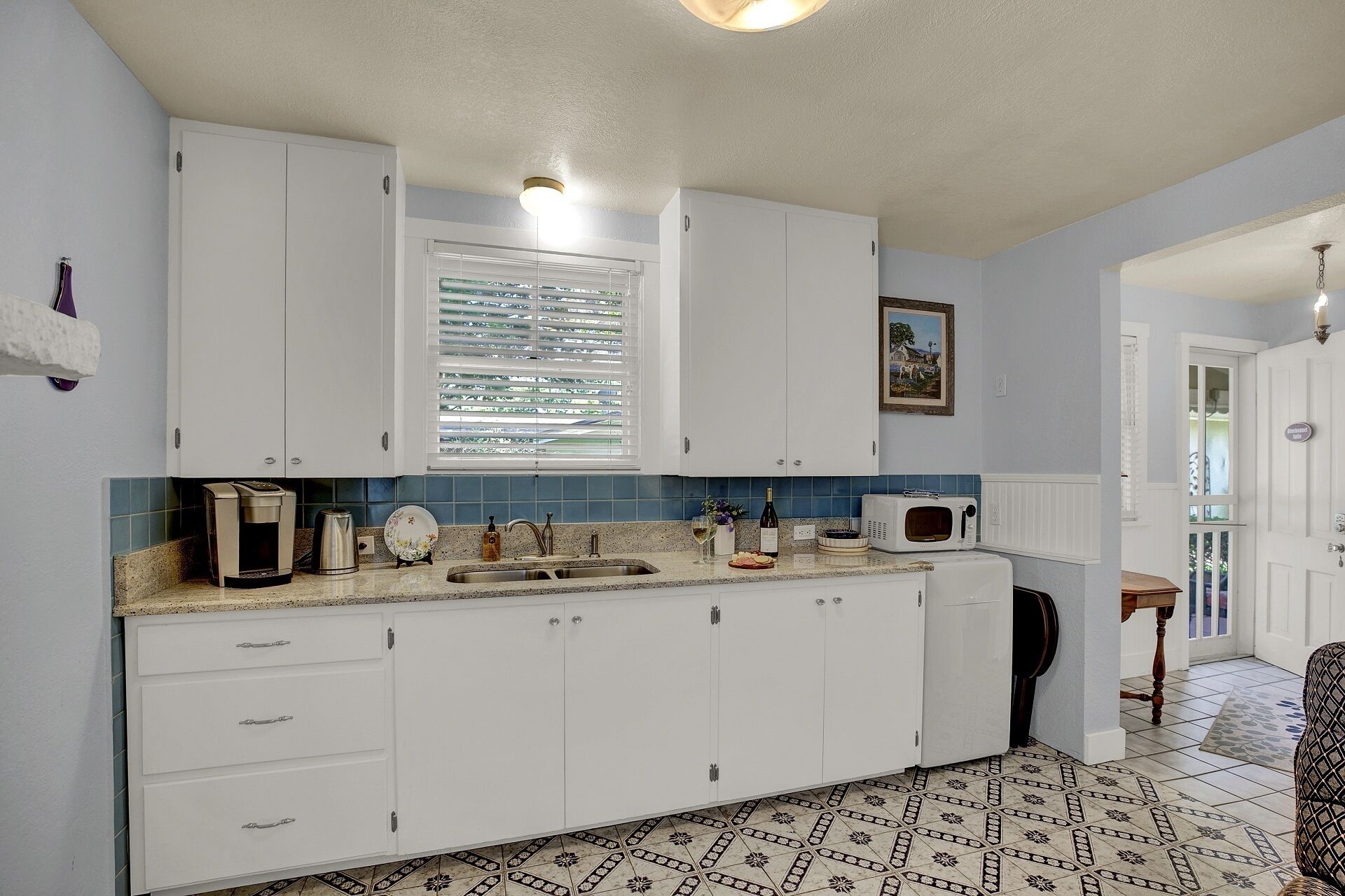 Bluebonnet & Magnolia Suites | Hot Tub | Great Outdoor Space