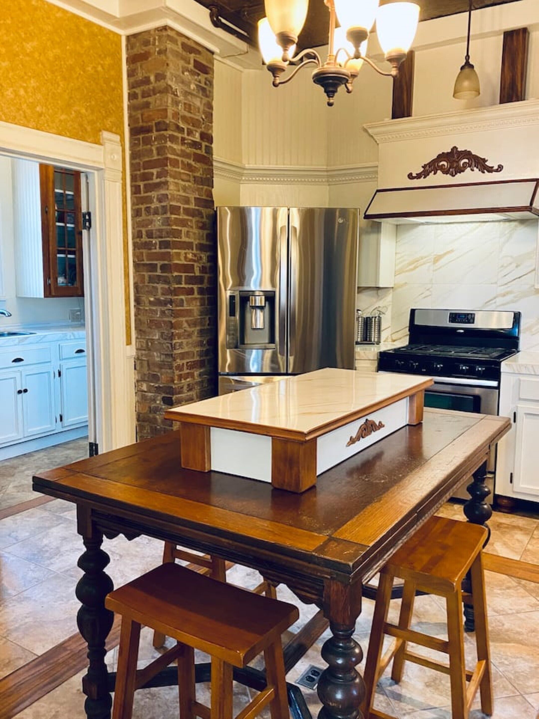 The Historic Myrna Loy House, Downtown Hot Springs