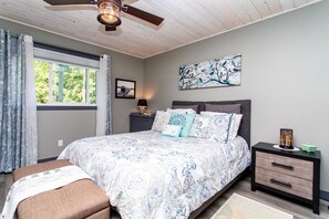 5 Schlafzimmer, Schreibtisch, Reisekinderbett, kostenloses WLAN