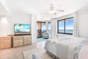 3 bedrooms, desk, iron/ironing board, free WiFi - Gulf-Front Luxury Condo (Orange Beach)