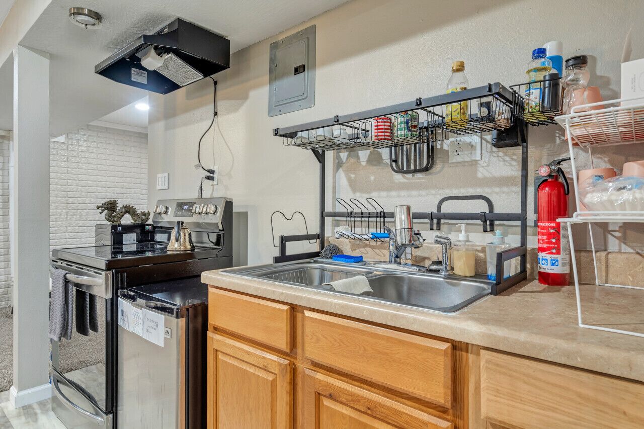 ميكروويف، فرن، موقد طهي مسطح، م اكينة لصنع القهوة/الشاي