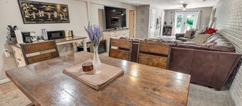 7809 Hunters Moon Ln · Moon River Smart-Suite, near Interstate 44/airport