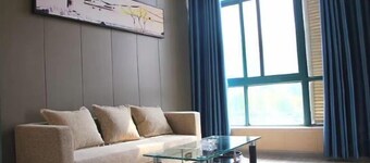 Jinzhu Business Hotel