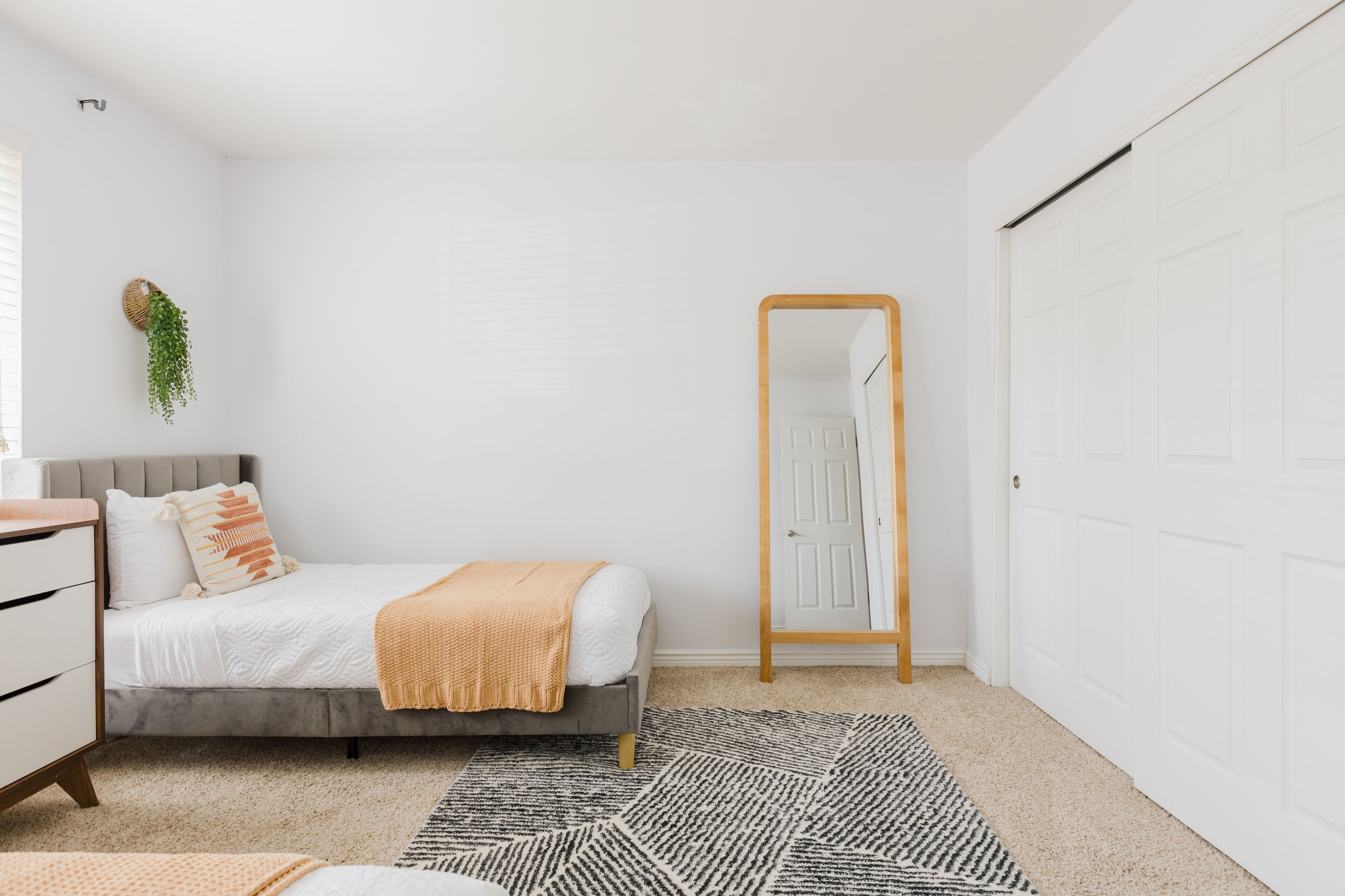 New! The Desert Getaway 3BR2BA w/ POOL!