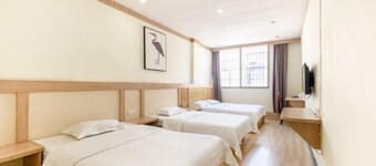 Foshan Xinxin Hotel (Sanshui Square)